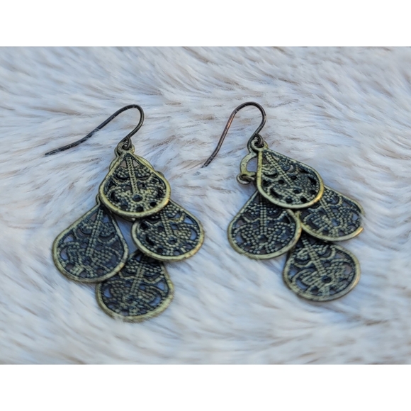 Boho tear drop chandelier dangle earrings - Picture 4 of 17